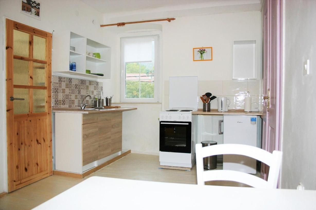 Nerezine Apartmany Centrum Buitenkant foto