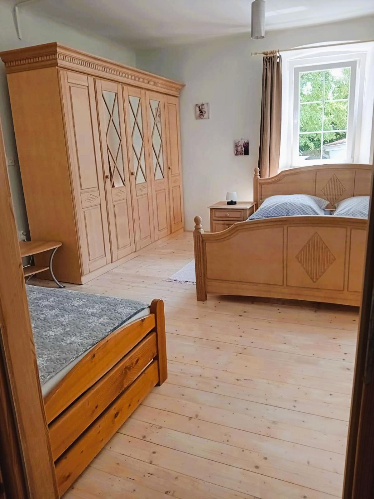 Nerezine Apartmany Centrum Buitenkant foto