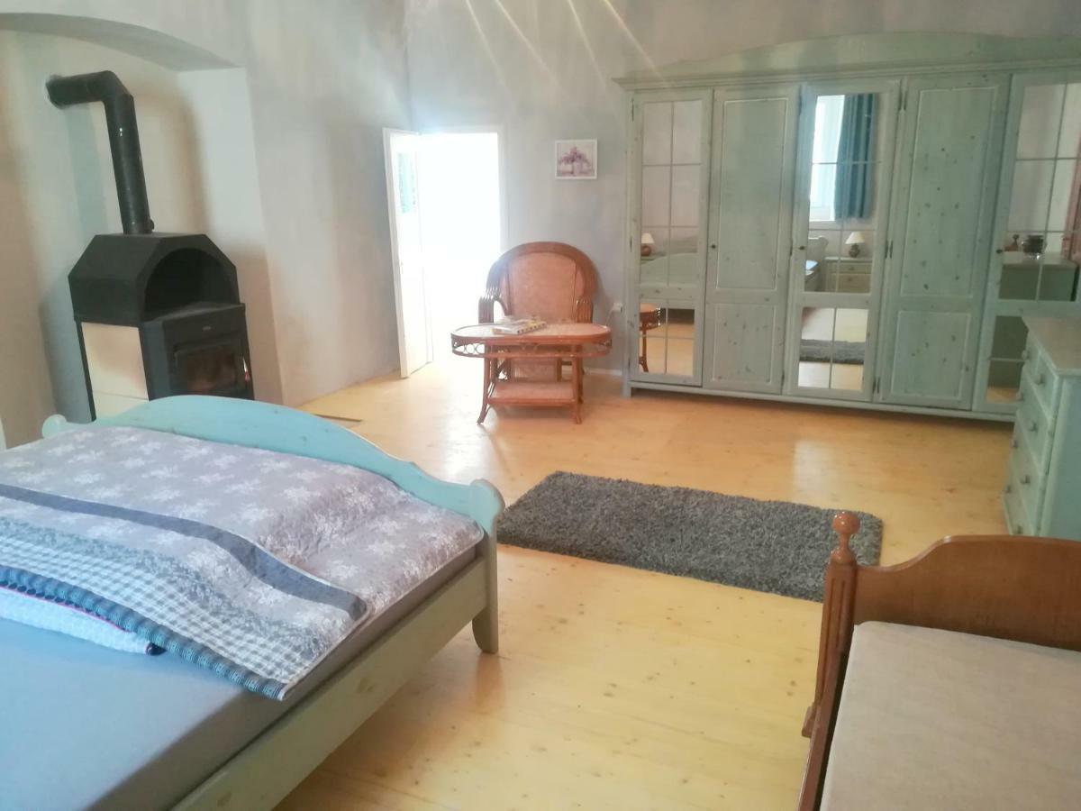 Nerezine Apartmany Centrum Buitenkant foto