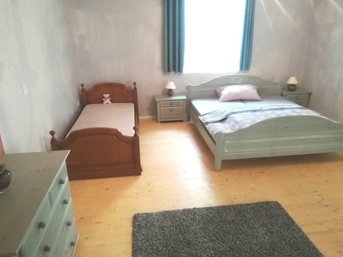 Nerezine Apartmany Centrum Buitenkant foto