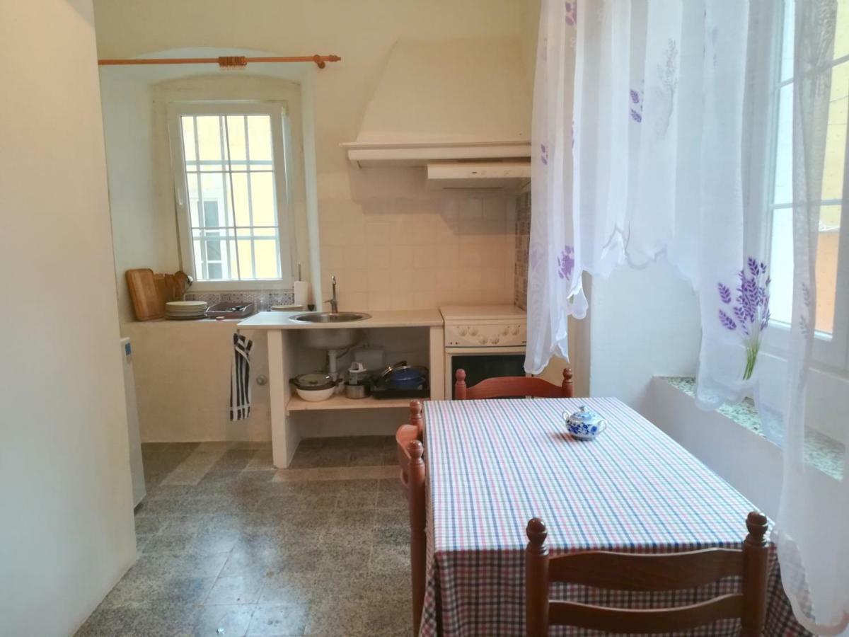 Nerezine Apartmany Centrum Buitenkant foto